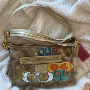 Brand new never used Coach side bag.